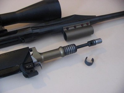 see väike poolseibi moodi julla ongi see kurjajuur mis kipub lahti tulema selle raua küljes oleva gaasi koja kyljest ning lõhub gaasikolbi